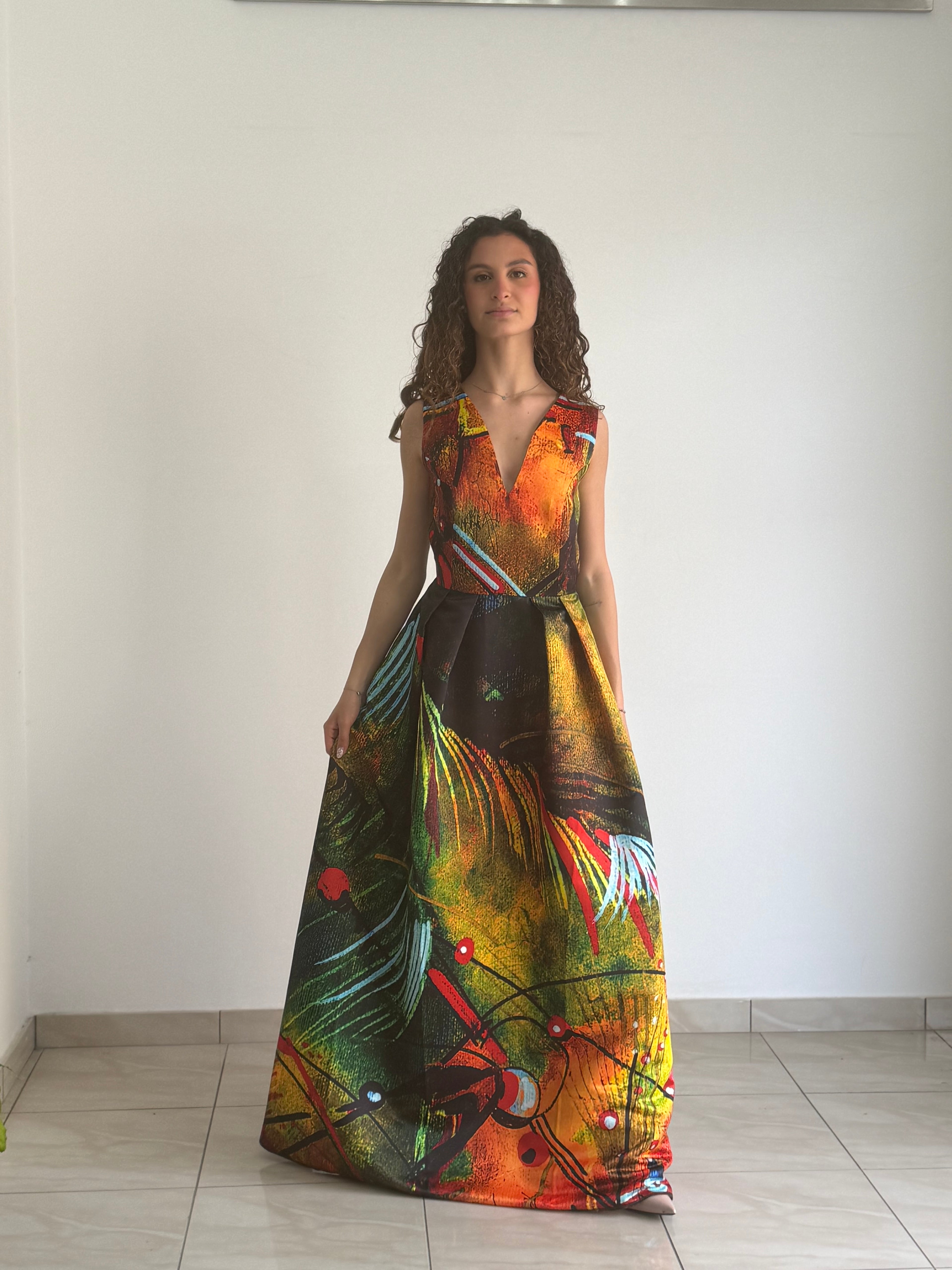 Abito Lungo "Silki" in Satin Misto Seta – Collezione Emozionismo Riflessivo